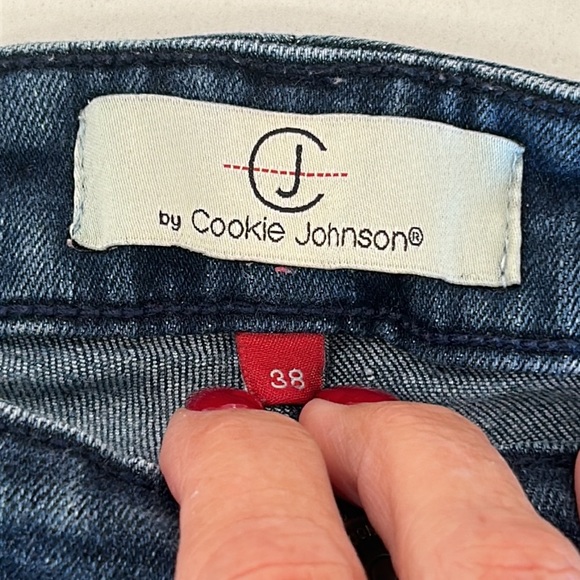 CJ by Cookie Johnson Plus Grace Bootcut Medium-Dark Stretch Denim sz.38 or 18 - Picture 7 of 13